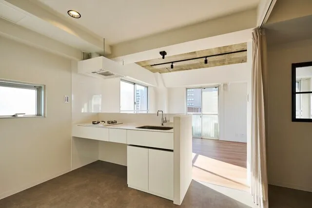 Tides Sumiyoshi - Interior - ["Flooring", "Ceiling", "Floor"]