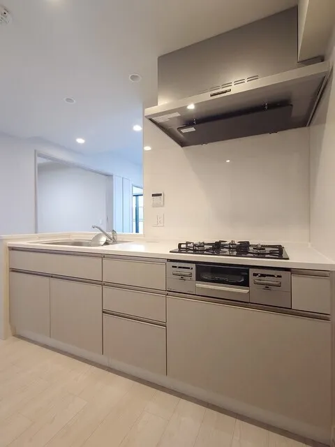 Brookside Residence Kiba - Interior - ["Kitchen", "Kitchen Appliance", "Major appliance"]