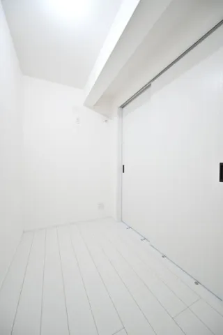 The Residence Nihonbashi - Interior - ["White", "Wood", "Flooring"]