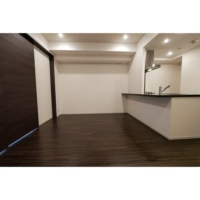 Comforia Shinjuku East Side Tower - Interior - ["Tap", "Wood", "Interior design"]