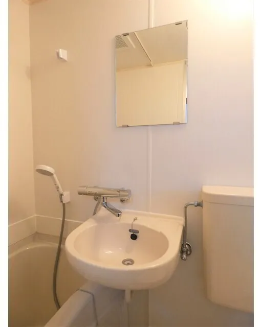 Wilterrace Nishi-Ikebukuro - Interior - ["Plumbing fixture", "Bathroom Sink", "Bathroom"]