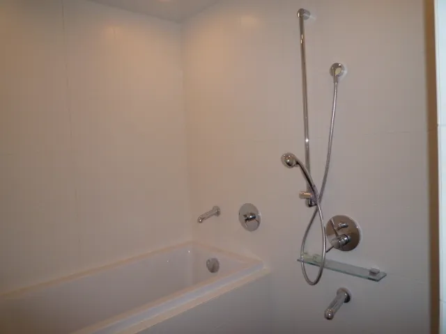 Gran Casa Minami Aoyama - Interior - ["Bathroom", "Plumbing fixture", "Bathtub"]