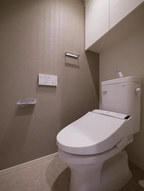 Grand Ciel Minami Aoyama - Interior - ["Toilet seat", "Toilet", "Bathroom"]