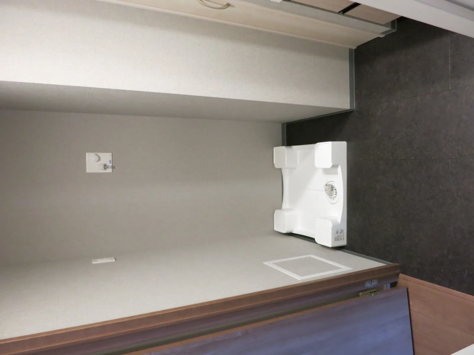 Primal Nishi Kamata - Interior - ["Property", "Wood", "Flooring"]