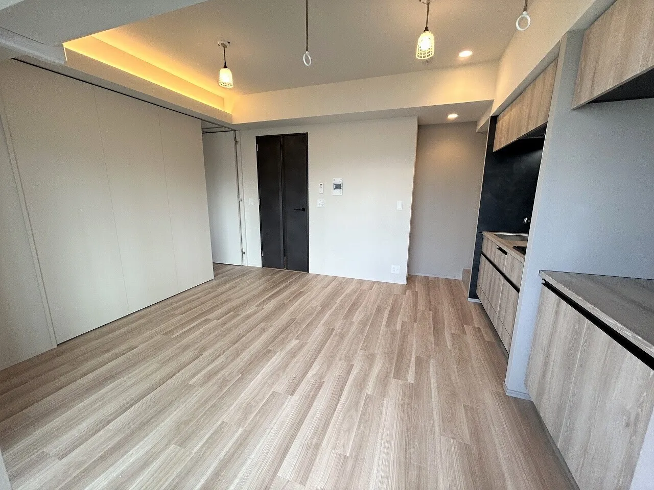 Blanchiesta Kiba - Interior - ["Flooring", "Wood", "Floor"]