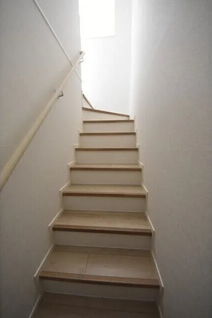 El Faro Hiroo - Interior - ["Stairs", "Fixture", "Wood"]