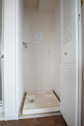 Axia Ikebukuro - Interior - ["Wood", "Flooring", "Floor"]