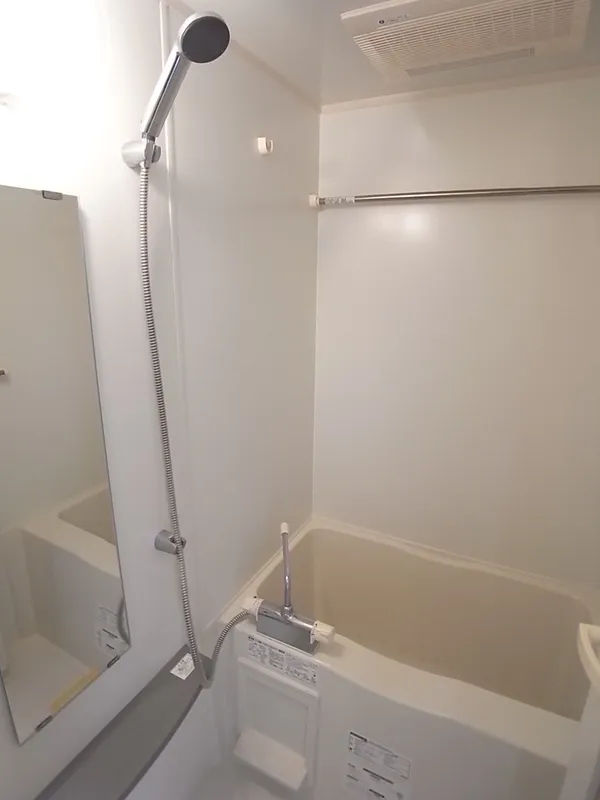KDX Residence Tamagawa - Interior - ["Grey", "Ceiling", "Plumbing fixture"]