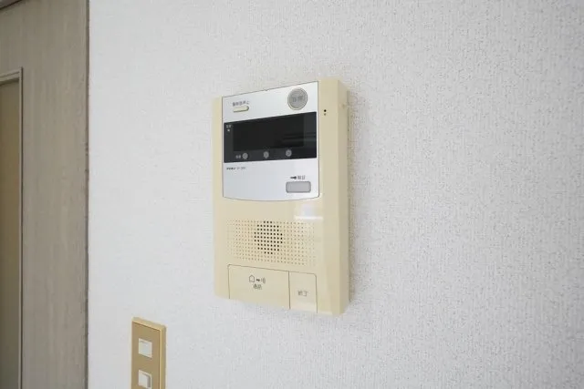 Soar Eifukucho - Interior - ["Electronic device", "Technology", "Machine"]