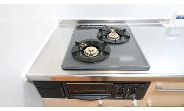 K2 - Interior - ["Kitchen Appliance", "Kitchen stove", "Major appliance"]