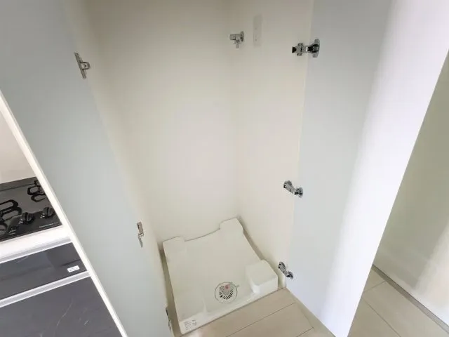 Asyl Court Higashioi - Interior - ["Flooring", "Floor", "Household hardware"]