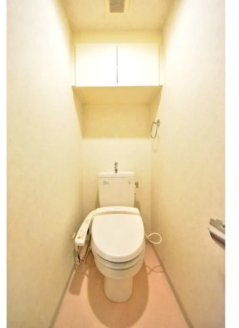 Welt Nakanokami Sagimiya - Interior - ["Toilet seat", "Toilet", "Bathroom"]