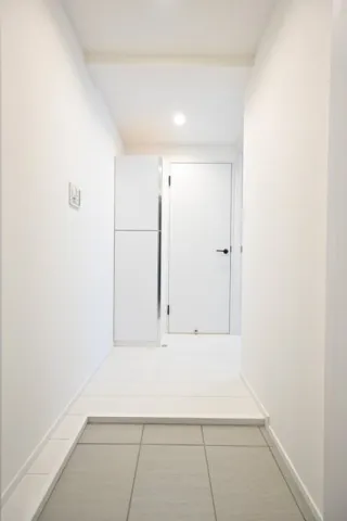 The Residence Nihonbashi - Interior - ["Flooring", "Floor", "Wall"]
