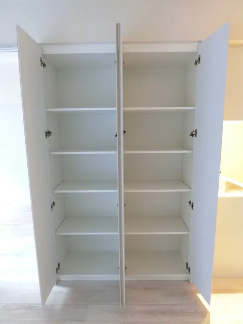 SOLASIA Residence Kyobashi - Interior - ["Cabinetry", "Shelf", "Shelving"]