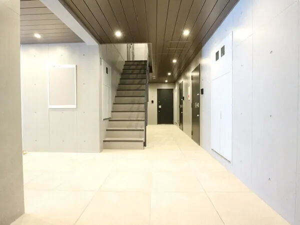 GranDuo Chitose Funabashi 5 - Interior - ["Wall", "Flooring", "Wood"]