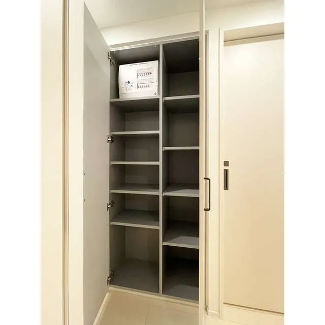 ASTILE Harajuku - Interior - ["Cabinetry", "Furniture", "Shelf"]