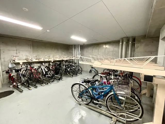 Residia Kudanshita II - Other - ["Bicycle", "Wheel", "Tire"]