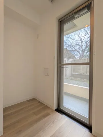Beljure Takanawa - Interior - ["Flooring", "Floor", "Wood"]