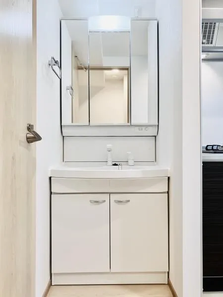 City Forest Morishita - Interior - ["Plumbing fixture", "Sink", "Flooring"]