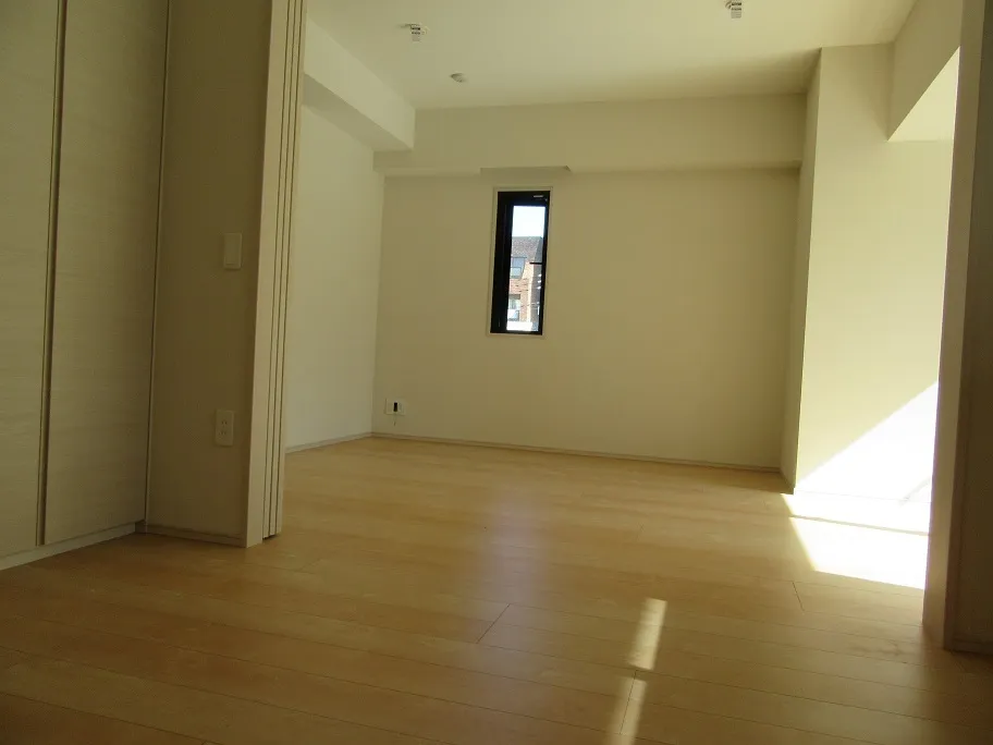Gran Casa Honkomagome - Interior - ["Window", "Fixture", "Wood"]
