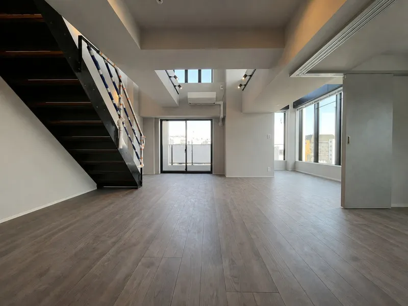 Lumiec Kinshicho - Interior - ["Flooring", "Floor", "Wood"]