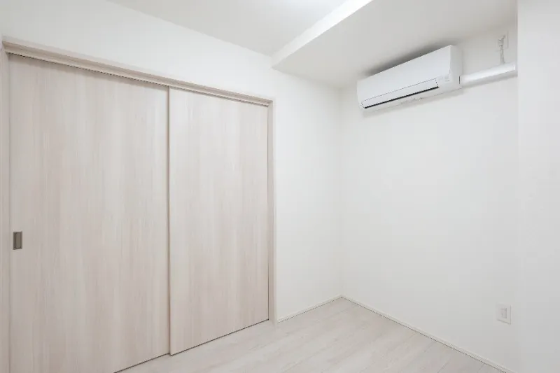 Due Nippori III - Interior - ["Wood", "Flooring", "Floor"]