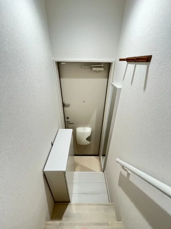 Mare Nishi-Sugamo - Interior - ["Flooring", "Floor", "Grey"]