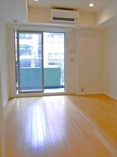 Shiba West - Interior - ["Tile Flooring", "Tile"]