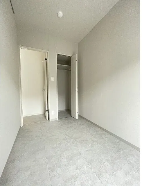 Comfortia Liv Bunkyo Sendagi - Interior - ["Flooring", "Floor", "Ceiling"]