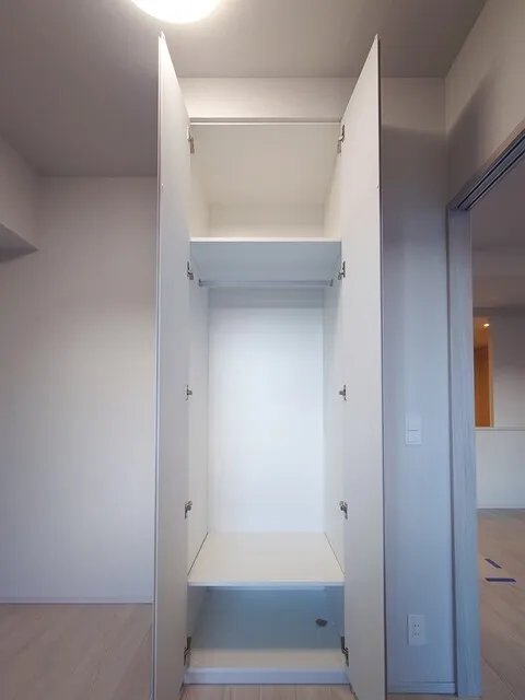 Brookside Residence Kiba - Interior - ["Wood", "Flooring", "Floor"]