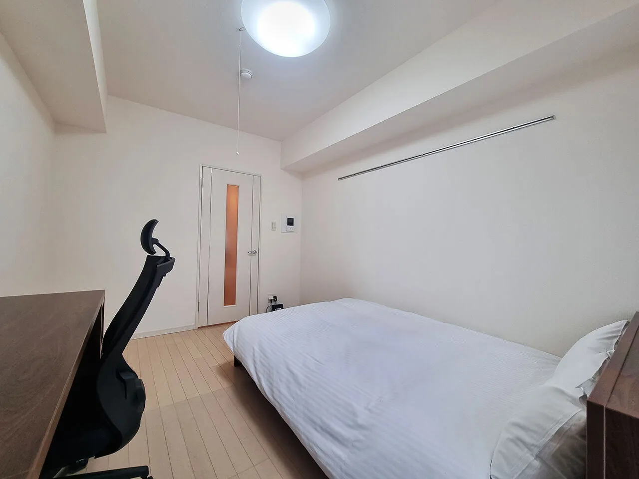 Mynavi STAY Higashioi - Interior - ["Flooring", "Wood", "Floor"]