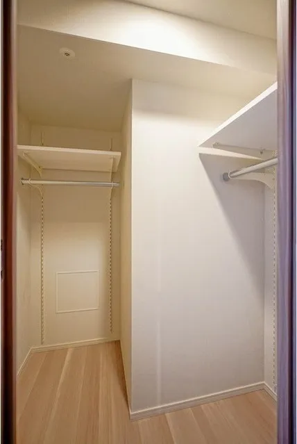 Due Fuchu I - Interior - ["Flooring", "Wood", "Floor"]